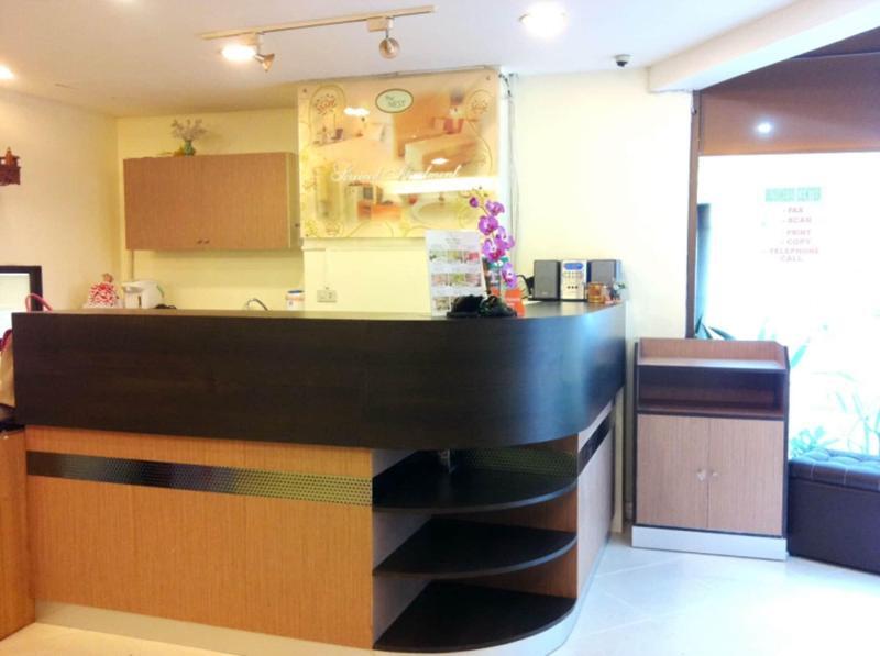 Бангкок: The Nest Service Apartment