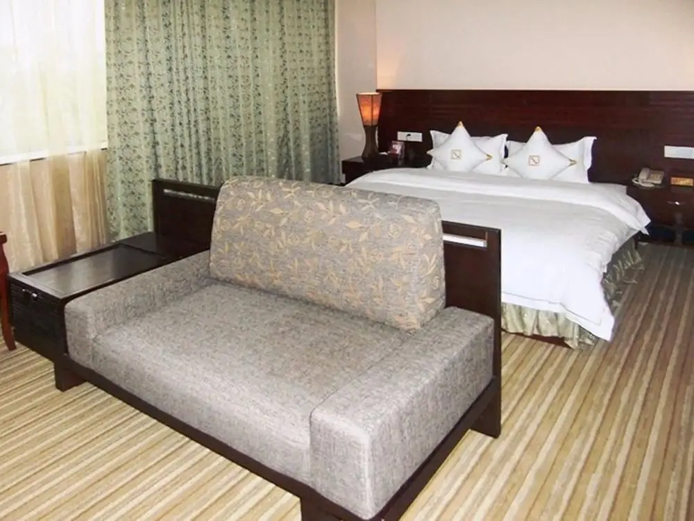 Шэньчжэнь: Shenzhen Yuehai Business Hotel