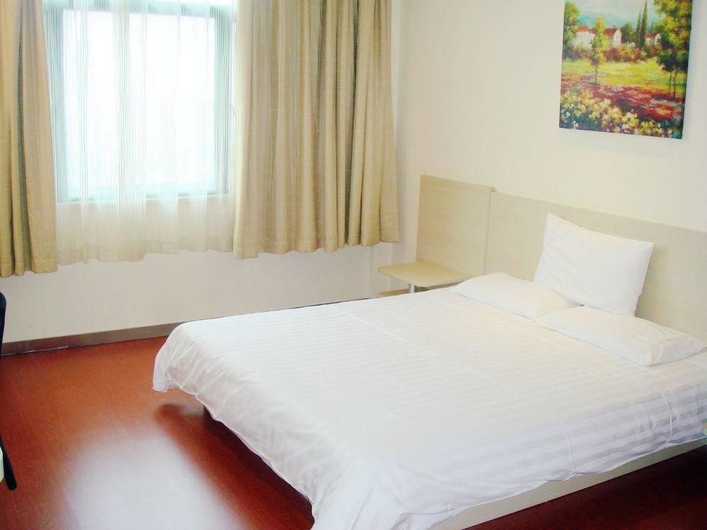 Уси: Hanting Hotel Wuxi Xihu Road