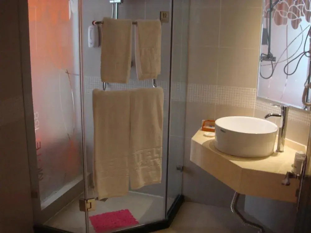 Нанкин: Motel 168 Nanjing Zhongshan East Road