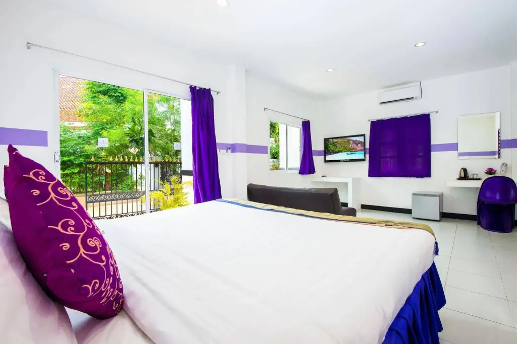 Муанг: Asena Karon Resort