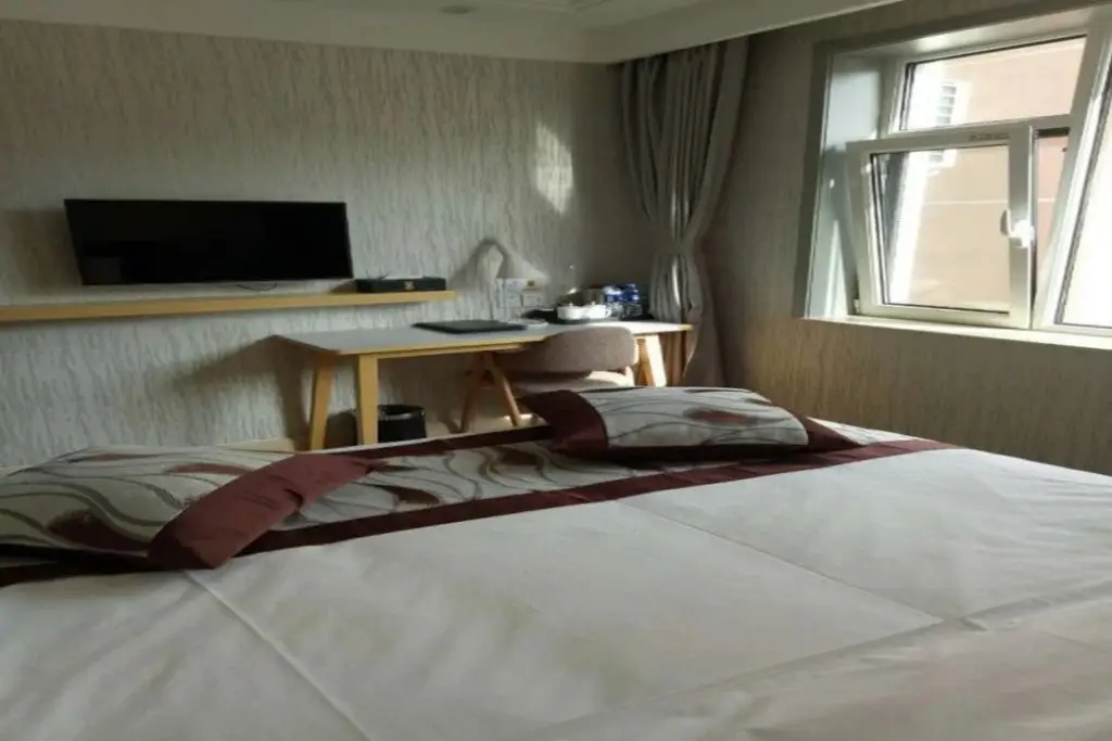 Пекин: Super 8 Hotel Beijing Shi Jing Shan Hai Te Hua Yuan