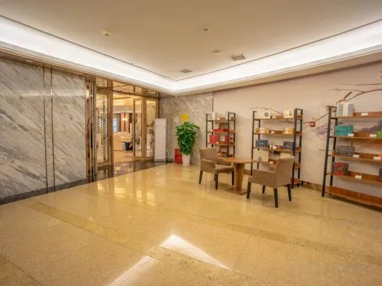 Чэнду: Atour S Hotel Wenshu Yuan MonasterySubway Station, Chunxi Road