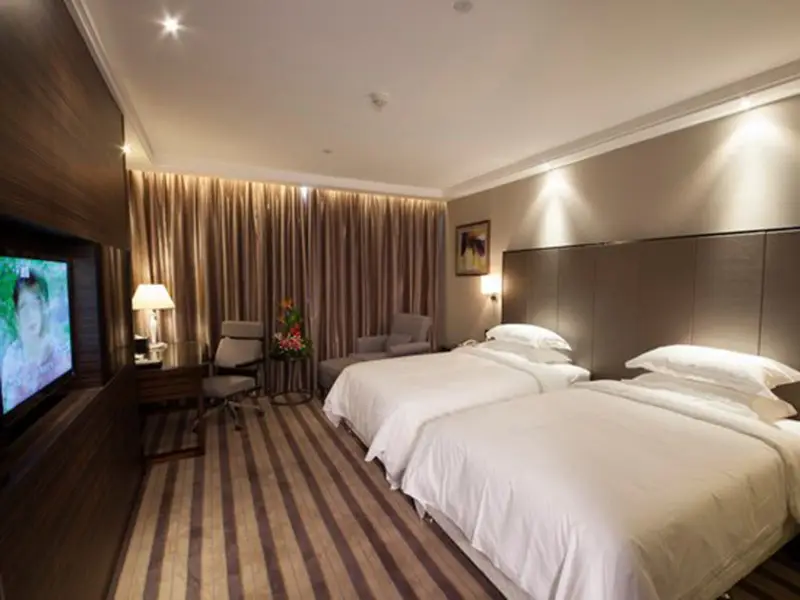 Фошань: Days Hotel Huanan