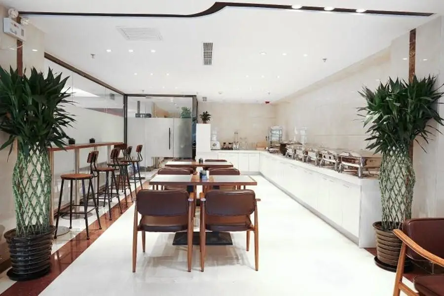 Пекин: Lavande Hotel (Beijing Guang'anmen Lize)