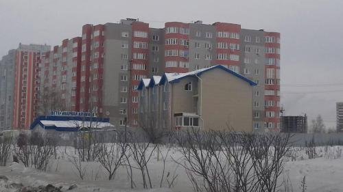 Сургут: Surgut Apartments Iosifa Karolinskogo 8/156