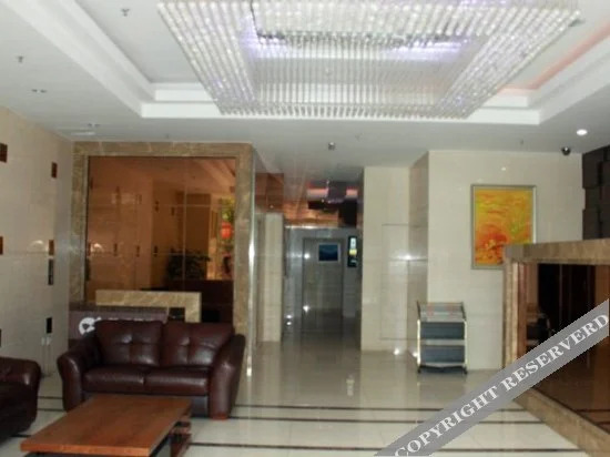 Чэнду: Chenghong Hotel