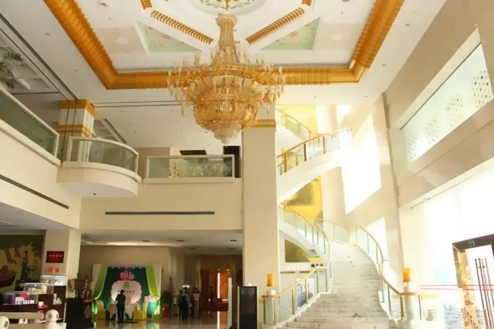 Ухань: Wuhan Guangzhou Military Region South Garden Nanyuan Building
