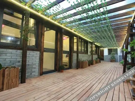 Цзясинь: Xitang Good Night Design Boutique Inn