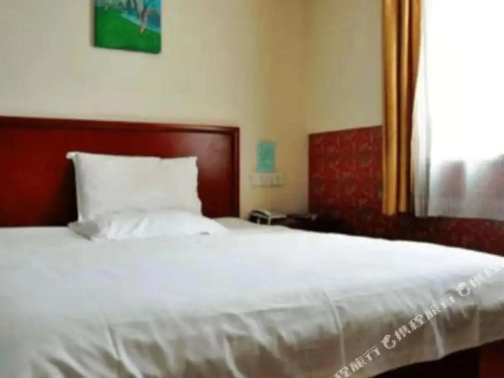 Хецзе: Heze Fengtianyiyue Hotel