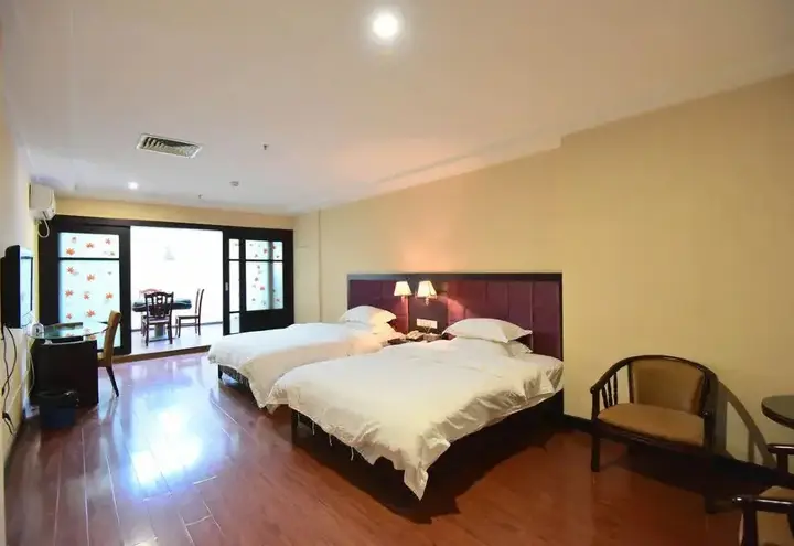 Дунгуань: Oujing Hotel (Dongguan Chang'an Xiabian Store)