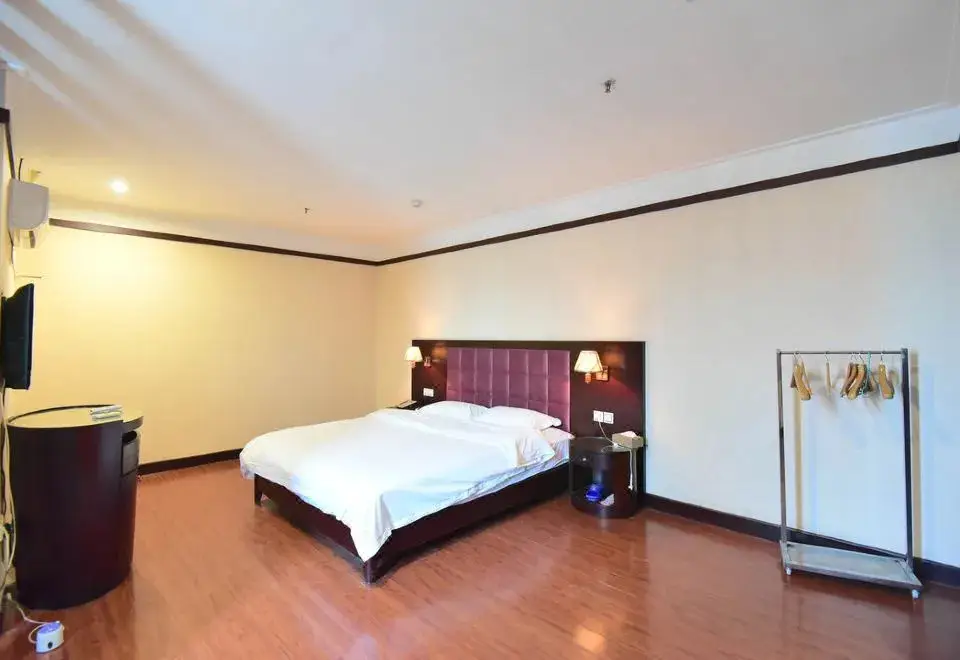 Дунгуань: Oujing Hotel (Dongguan Chang'an Xiabian Store)