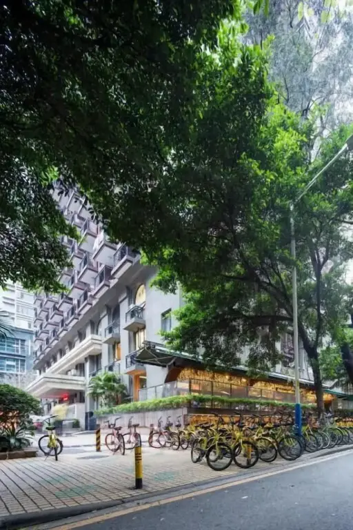 Гуанчжоу: Good World Apartment (Guangzhou Cancer Hospital Taojin Metro Station)