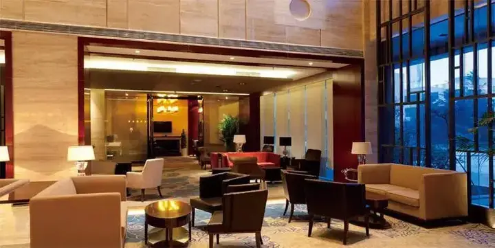 Циндао: Celebrity Qingdao Hotel