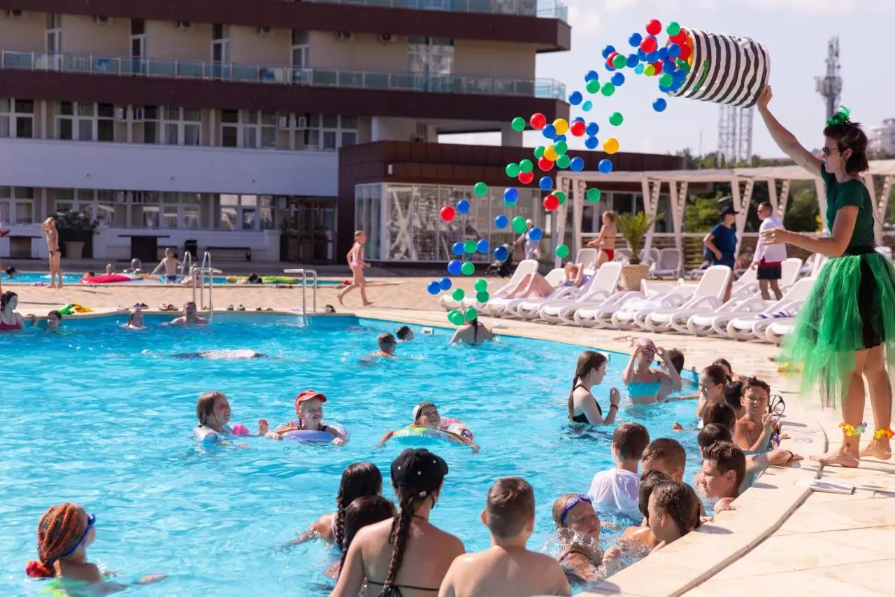 Геленджик: Alean Family Resort & SPA Biarritz 4* Ультра Все Включено