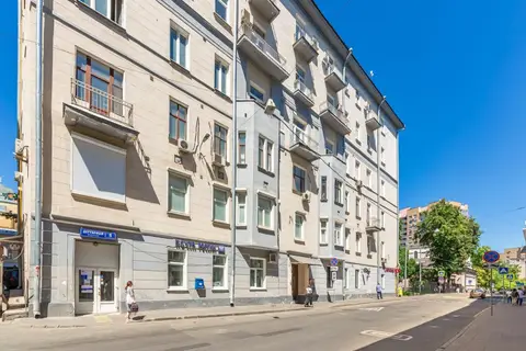 ApartLux (АпартЛюкс) в Дегтярном переулке — фото 1