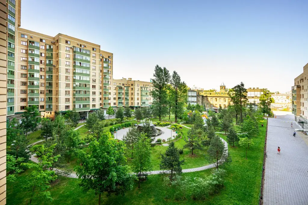 Паруса на Удельной (Фермское шоссе, 32) — фото 1