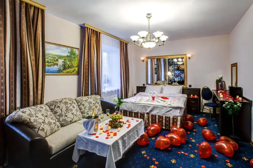 Санкт-Петербург: Меблированные комнаты Grand