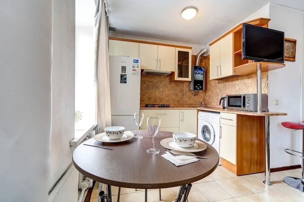 Санкт-Петербург: Na Lomanoj 6 Apartments