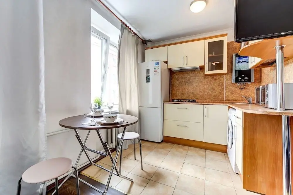 Санкт-Петербург: Na Lomanoj 6 Apartments
