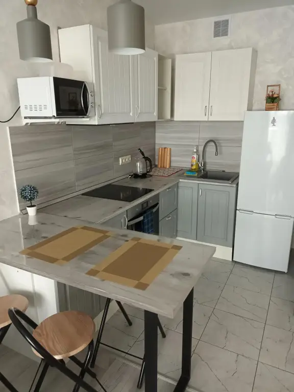 Минск: Апартаменты 2Rooms Канны MinskMir