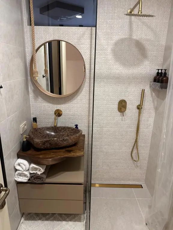 carousel image 5