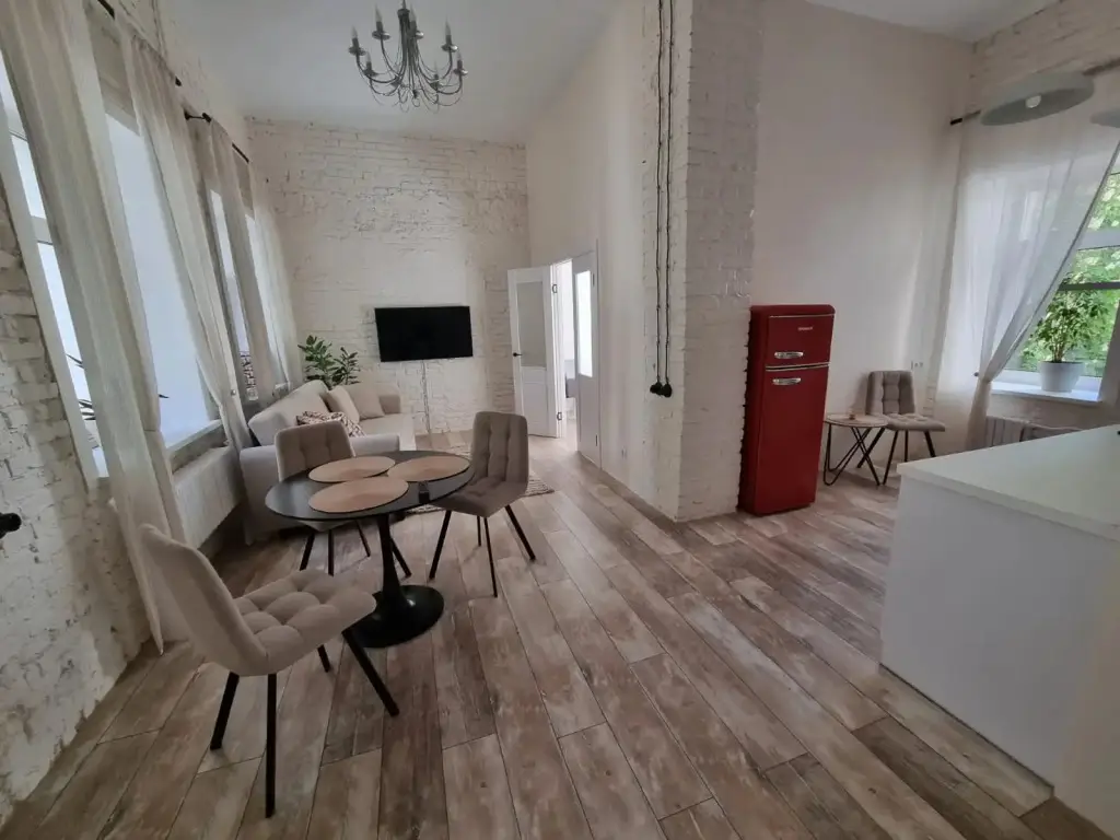 Уютная квартира в стиле loft в центре — фото 1