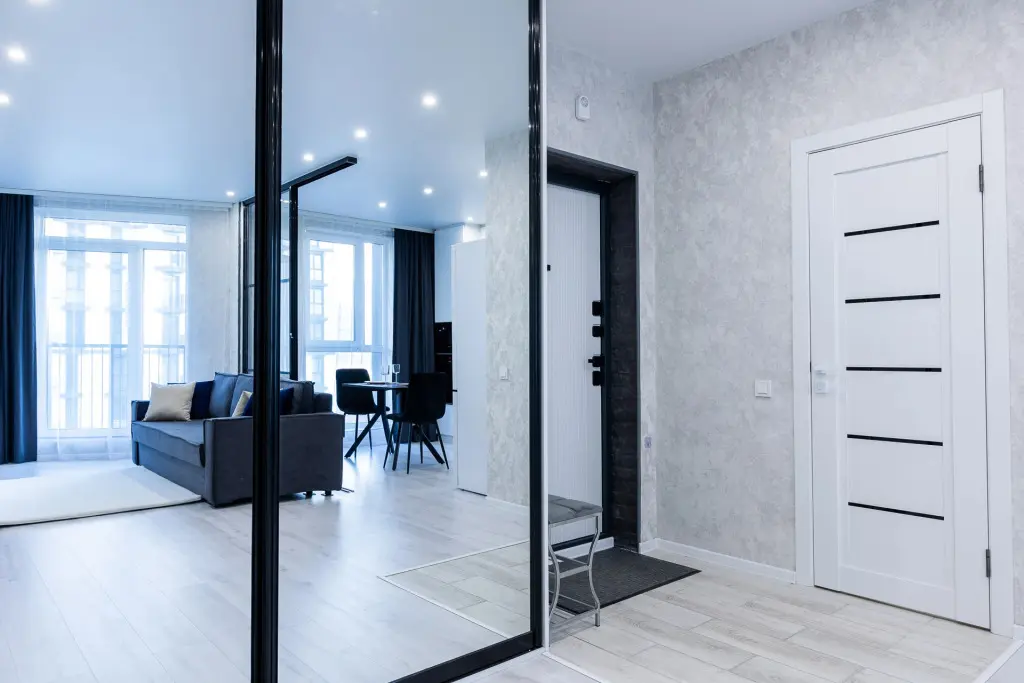 Минск: Апартаменты Black & White в Элитном Закрытом ЖК Комфорт Парк