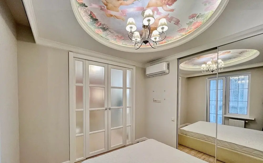 Минск: 4-bed designer apartments at DanaMall