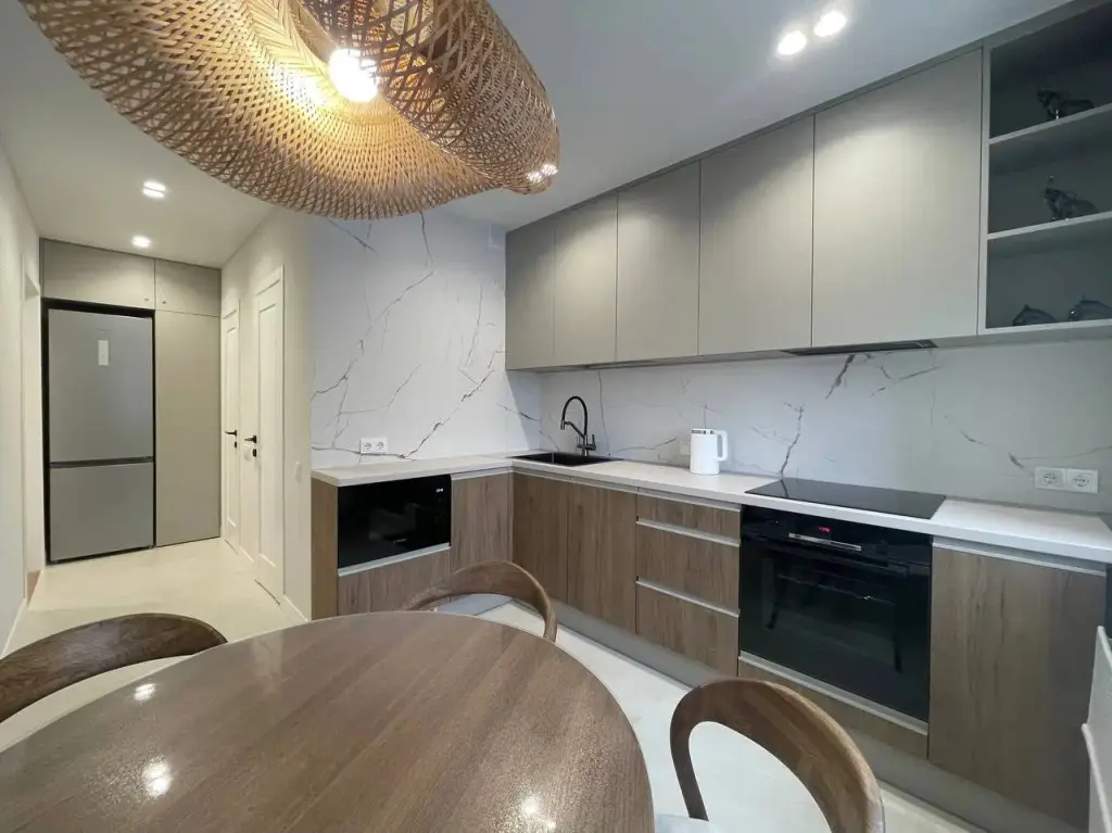 Минск: Апартаменты 2-комнатные HomeApart Сурганова, 80