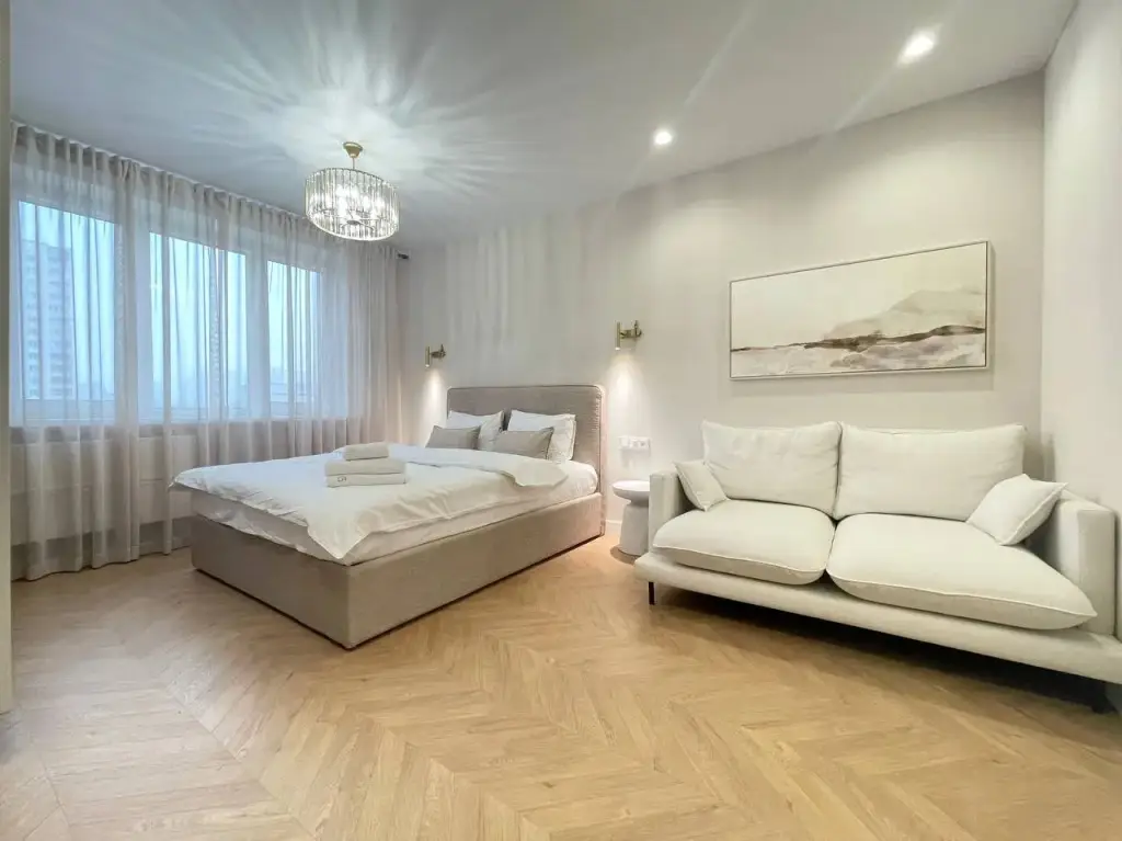 Апартаменты 2-комнатные HomeApart Сурганова, 80 — фото 1