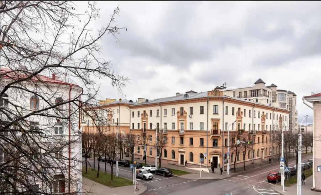 Минск: Апартаменты на улице Киселёва 10