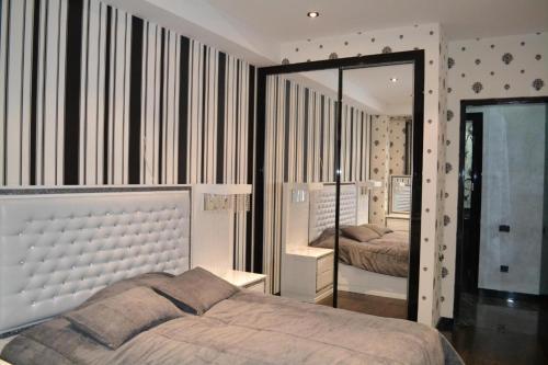 Ереван: ARMT Penthouse near Republic Square