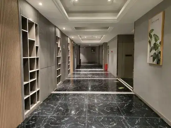 Чунцин: Chongqing Yueyou Landmark Hotel (Jiefangbei Hongyadong Branch)