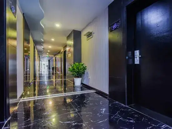 Чунцин: Chongqing Yueyou Landmark Hotel (Jiefangbei Hongyadong Branch)