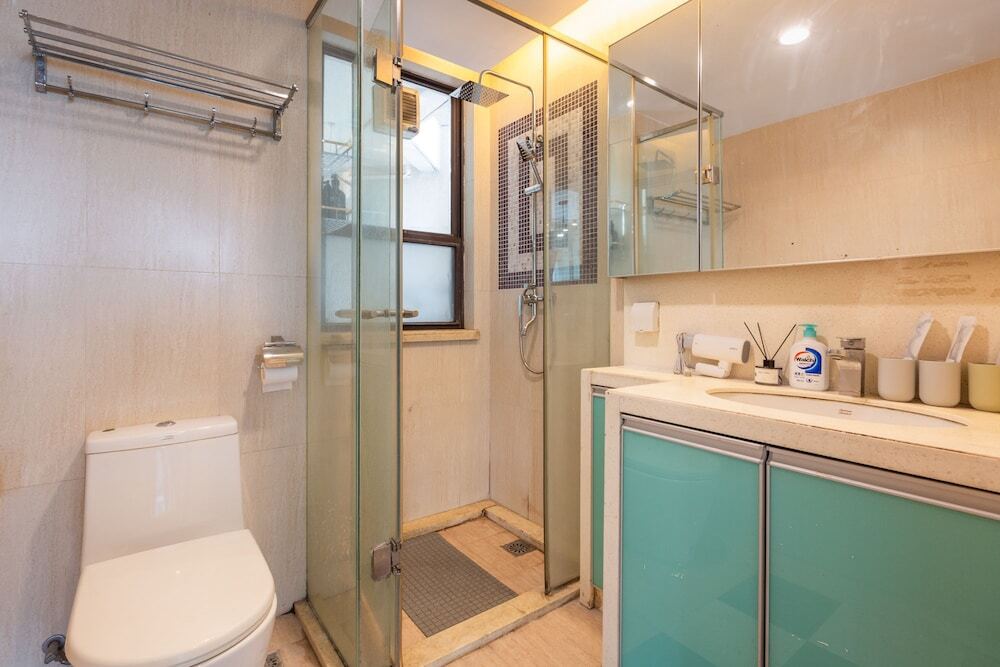 Locals Boutique Apartment  Huafa  No.5 — фото 1