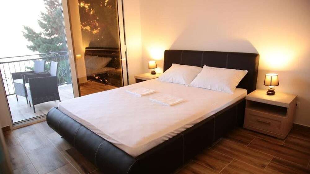 Добро Вода: Apartments Bardak