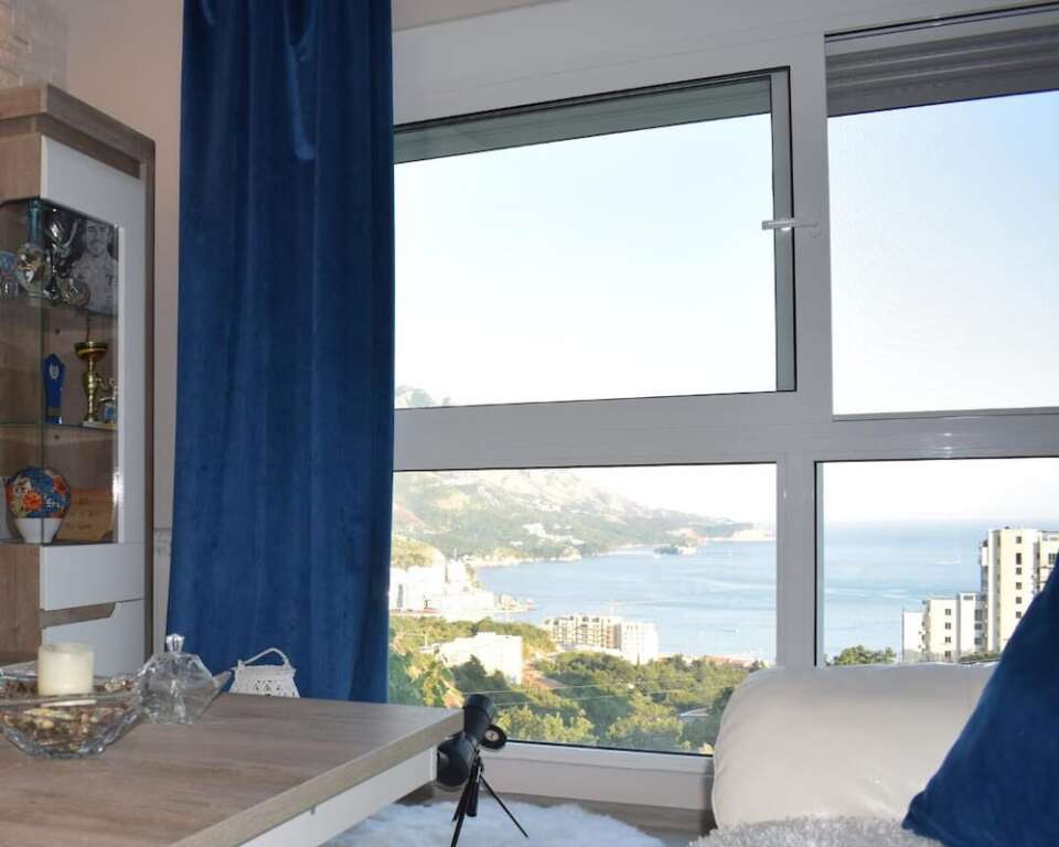 Бечичи: Apartmani Avanti Becici