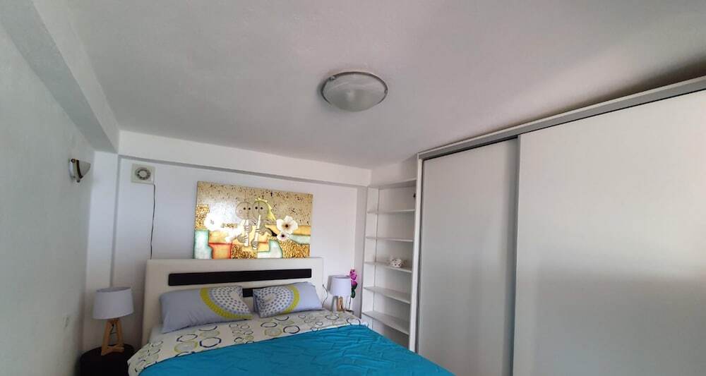 Бечичи: Apartmani Avanti Becici