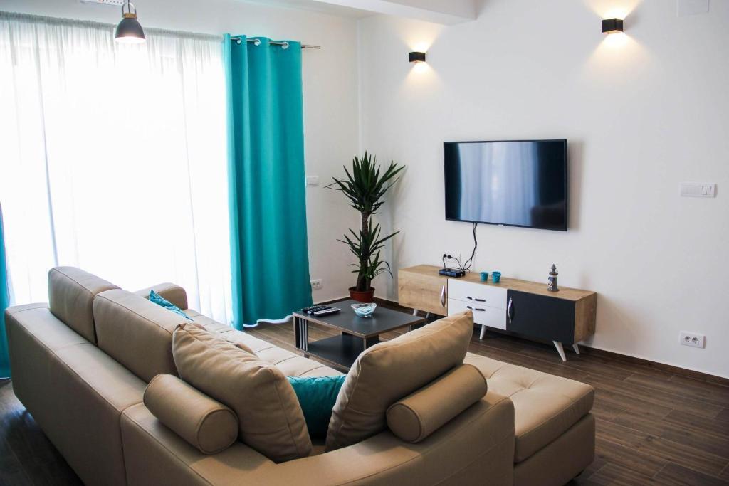 Тиват: Apartments Tramonto