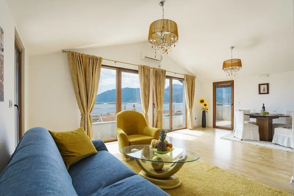 Тиват: Tivat Apartments