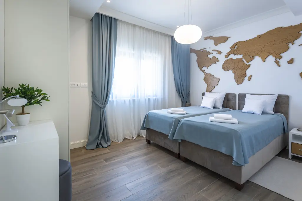 Радовичи: Lustica Bay Central Apartments	