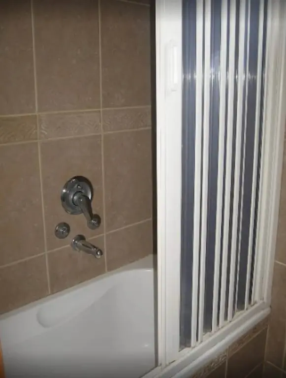 Свети-Стефан: Levantin Inn 13 Room N10