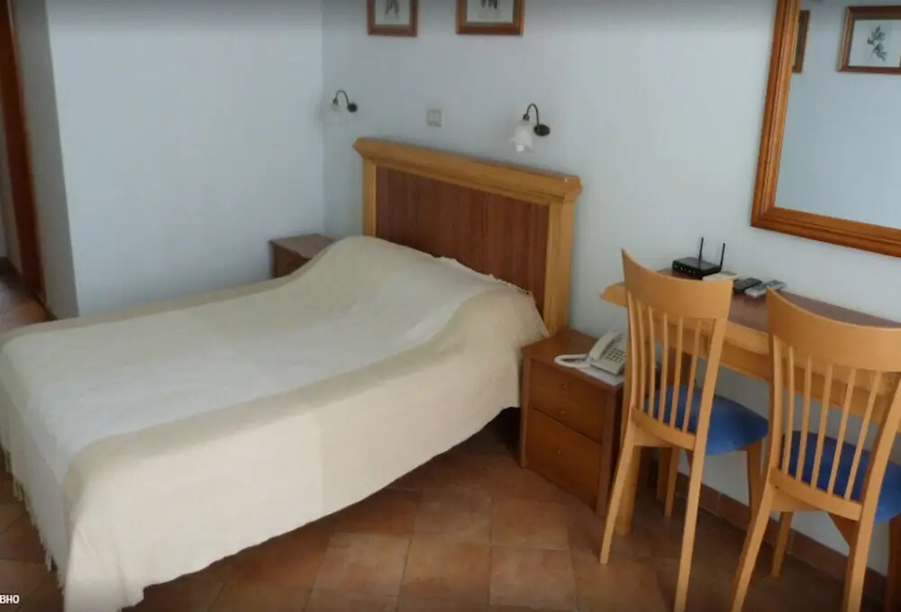 Свети-Стефан: Levantin Inn 12 Room N7 Sea Side
