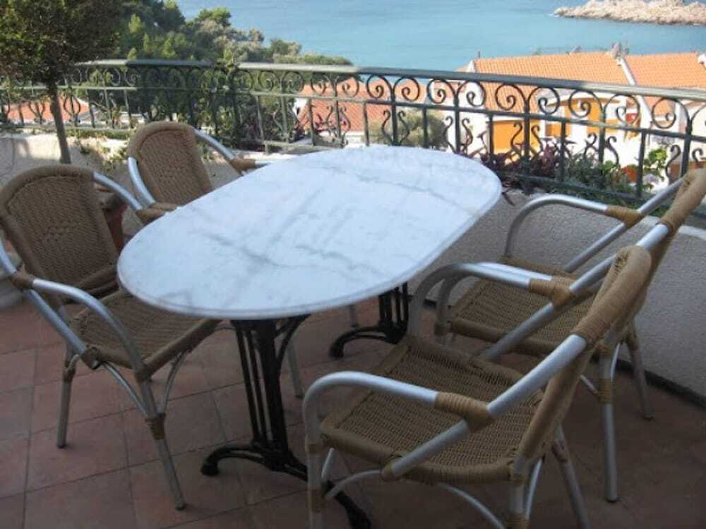 Свети-Стефан: Levantin Inn 122 Suite Sea View N14