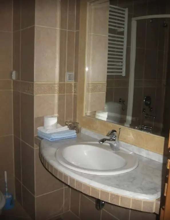 Свети-Стефан: Levantin Inn 13 Room N8 Sea Side
