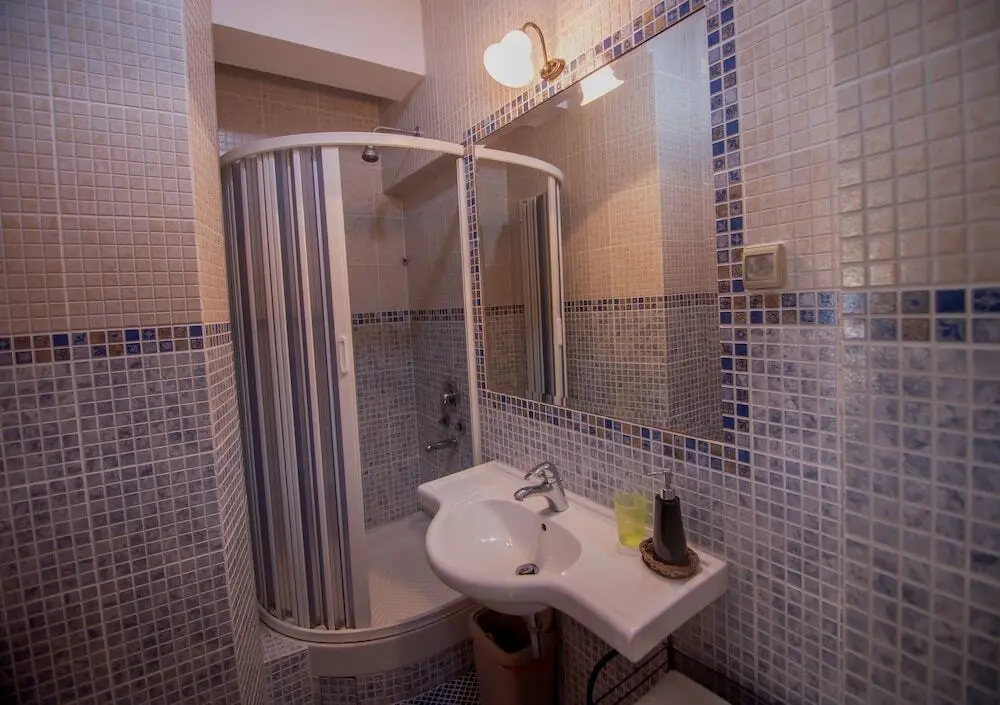 Свети-Стефан: Levantin Inn 122 Suite Sea View N13