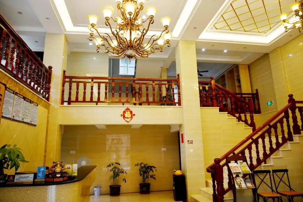 Гуанчжоу: No 1 East Bank