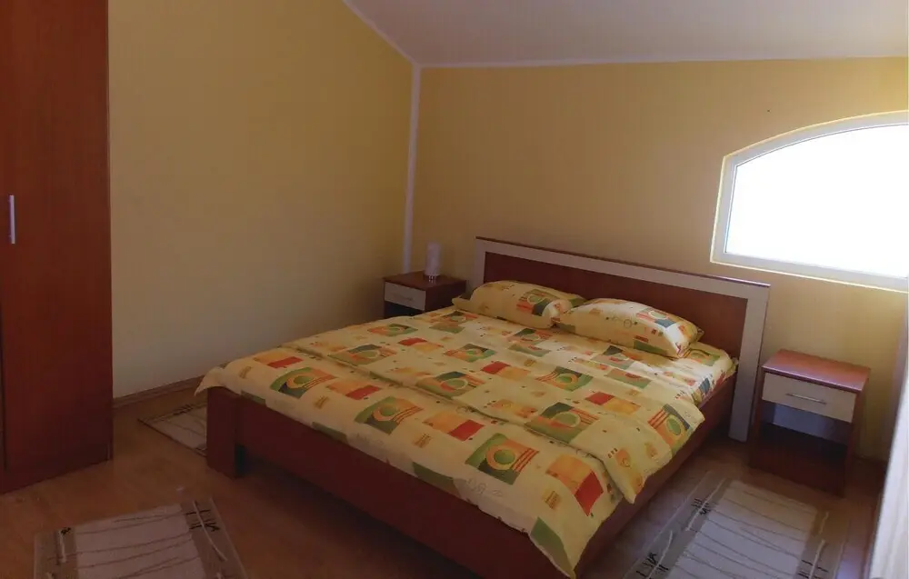 Херцег-Нови: Amazing Home in Herceg Novi With Wifi and 3 Bedrooms