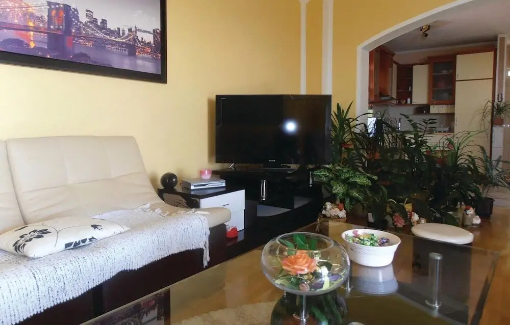 Херцег-Нови: Amazing Home in Herceg Novi With Wifi and 3 Bedrooms